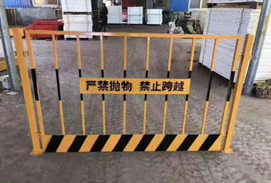基坑護欄圖片.jpg